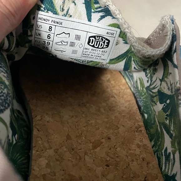 Hey Dude Wendy Fringe Rose Size 8 - Picture 3 of 4